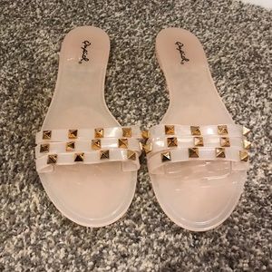 Women’s jelly studded slides